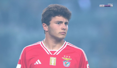 Primeiro minuto do derby