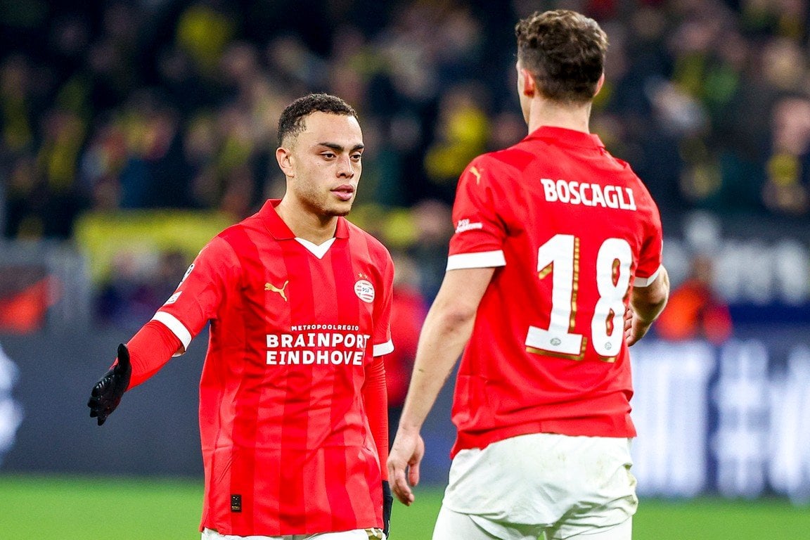 Sergino Dest potentially out for the rest of the season and beyond, with the player reportedly suffering a very serious injury