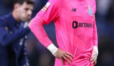 Diogo Costa: "Como jogador da casa, sinto-me envergonhado"