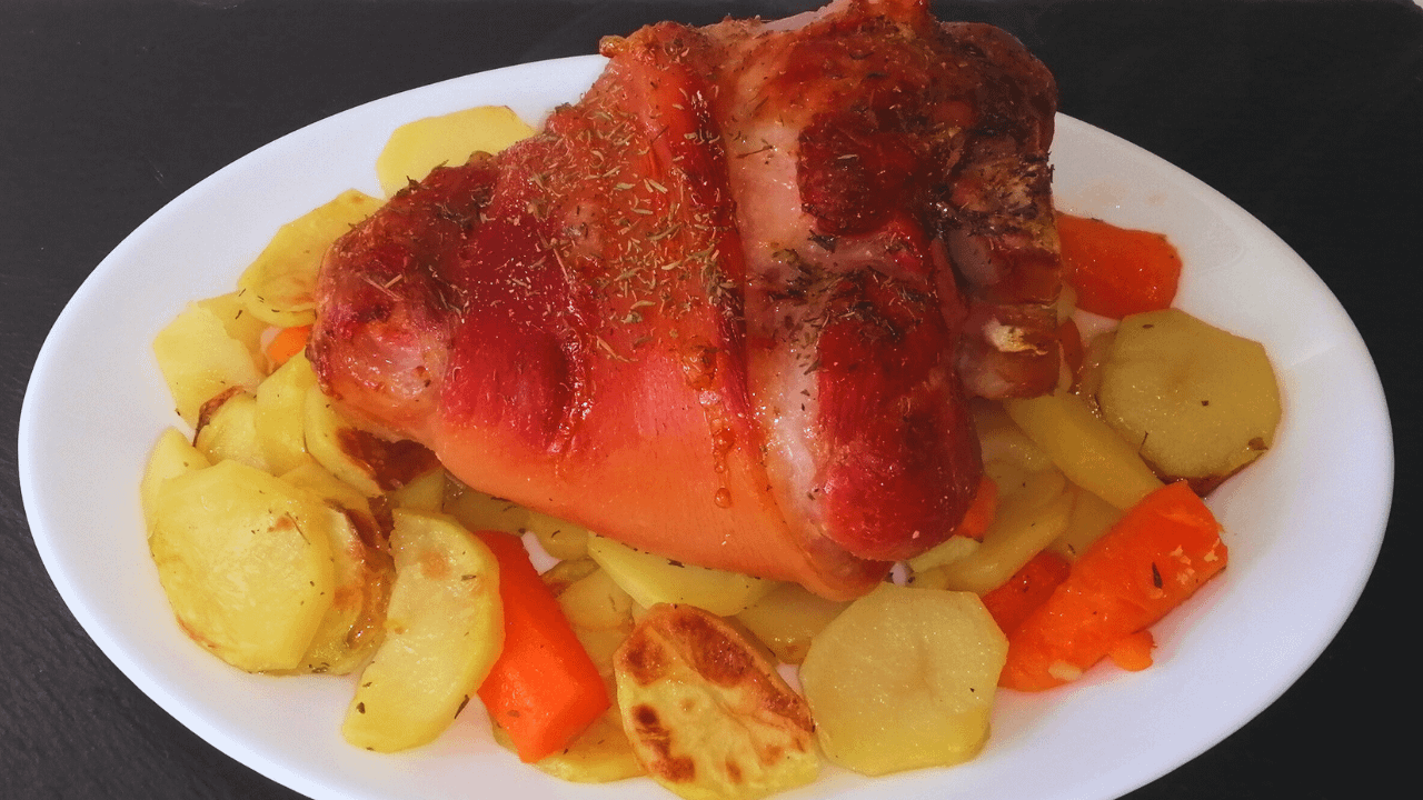 Cooking Pork Knuckle For Lunch