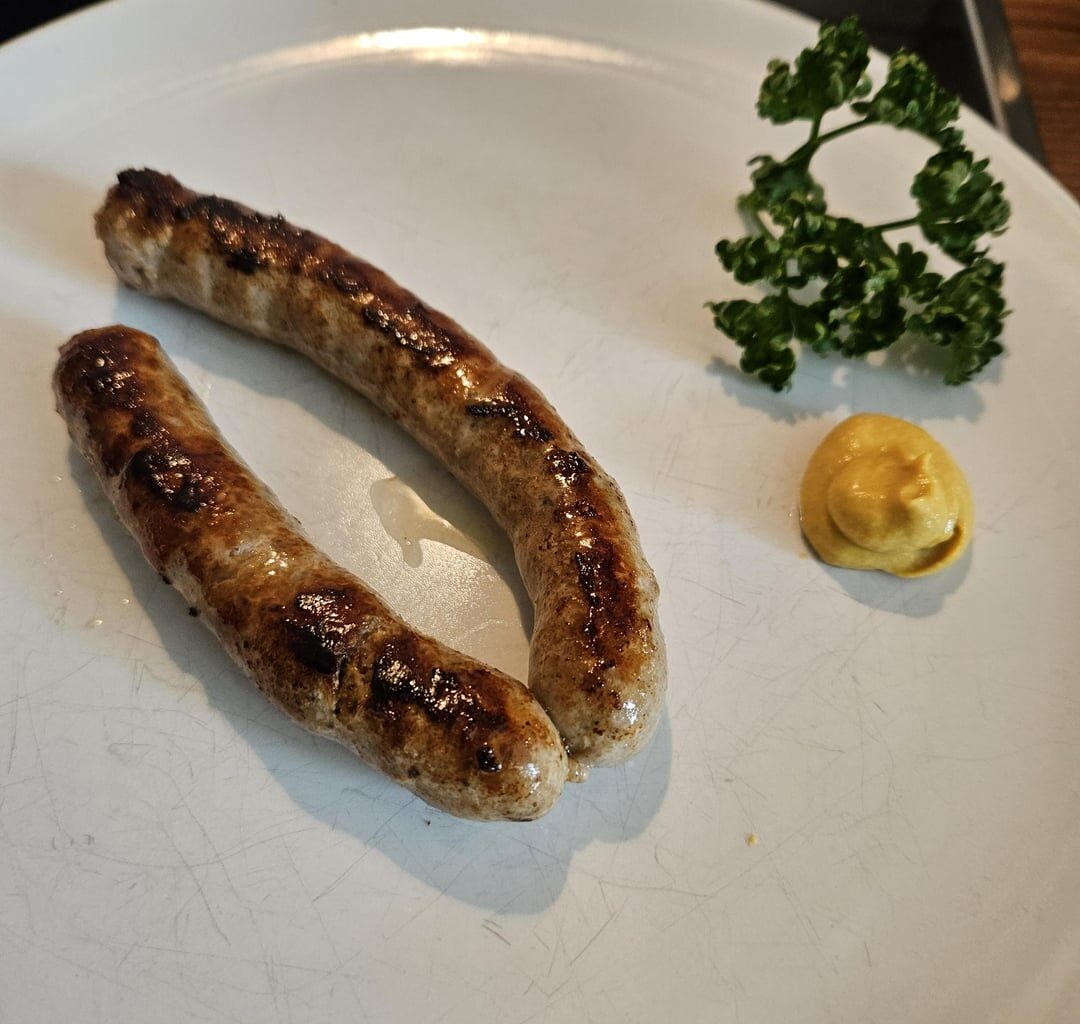 1 kg of homemade Franconian sausages made from scratch. Test sausages tasted amazing!