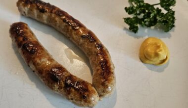 1 kg of homemade Franconian sausages made from scratch. Test sausages tasted amazing!