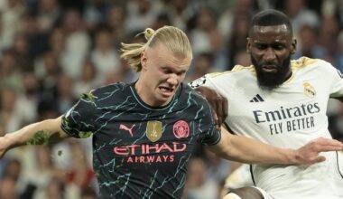 Rafael Van der Vaart said Erling Haaland's performance against Real Madrid last night was very bad and that Haaland is useless if he doesn't score