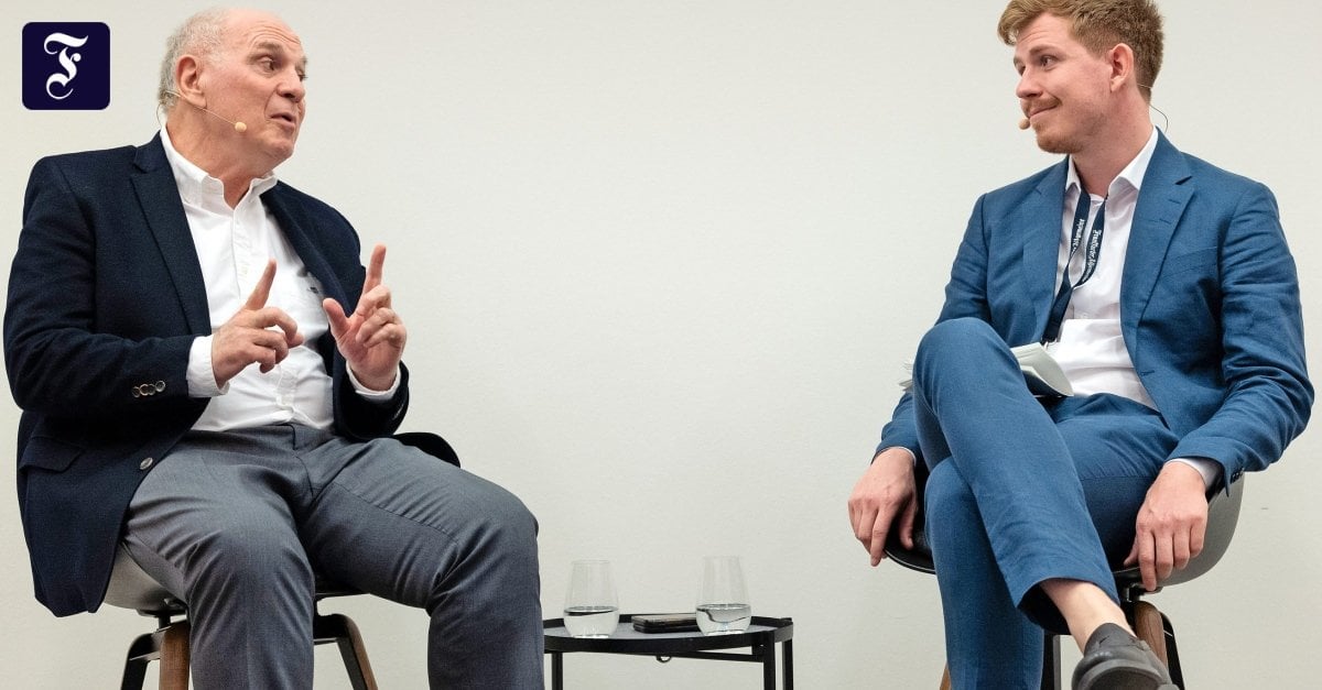 Uli Hoeneß on Thomas Tuchel's lack of interest to develop young players: "I don’t blame him. He has a different attitude. He doesn’t think he can improve Davies, Aleksandar Pavlović or Musiala. If it doesn’t work, you buy someone else. I think you should work hard on them and give them confidence."