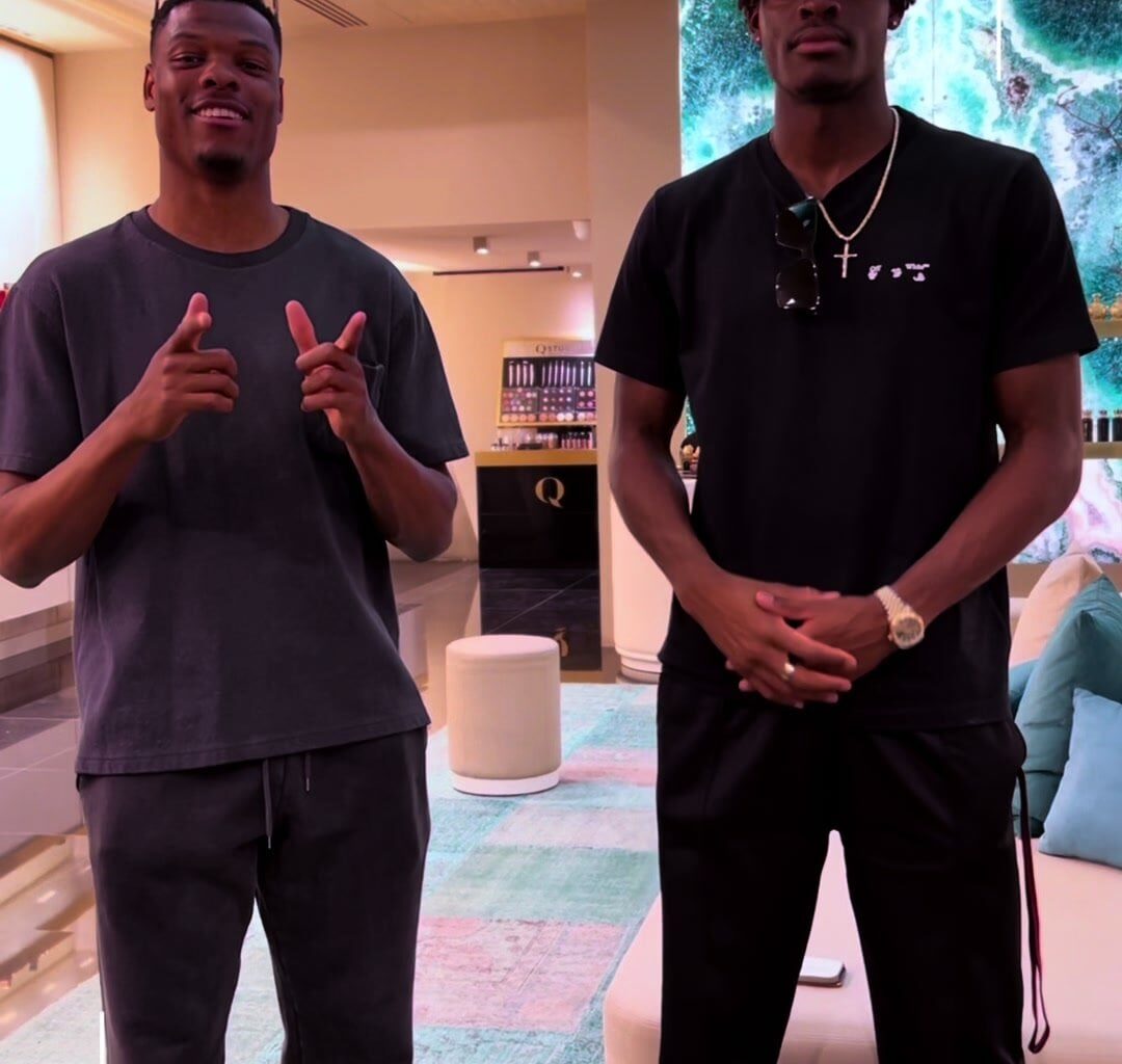 Dumfries and Bisseck stopped by a fragrance shop in Milan