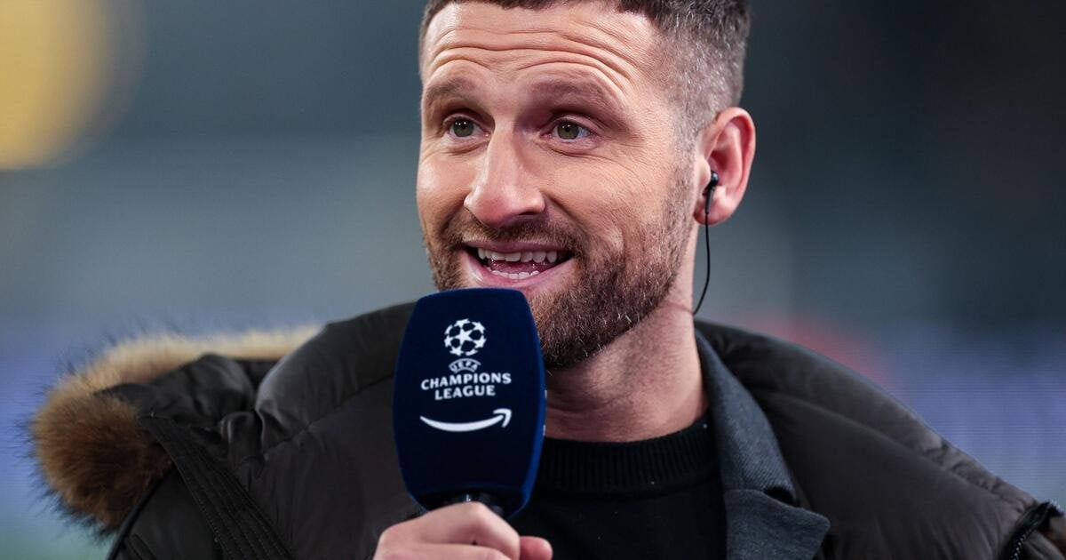 Weltmeister Shkodran Mustafi hofft auf Profi-Comeback: "Ich werde diesen Monat zwar 32 Jahre alt, dennoch denke ich, dass ich jung genug bin und noch genug Energie in mir habe und Motivation, um nochmal anzugreifen. Das wäre mein größter Wunsch."