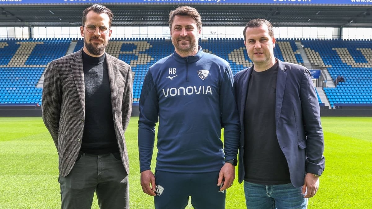 Bochum wundert sich über "skurrile" Stöger-Aussagen: "Der VfL Bochum dient nicht dazu, sich irgendwo ins Spiel zu bringen. Wenn man nicht hierherkommt, um der Sache zu dienen, ist das sehr zweifelhaft."