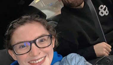 [feyenoordfan30] Alireza Jahanbakhsh gave a fan a ride to the metro station after he noticed that she was outside the training ground on crutches in the pouring rain.