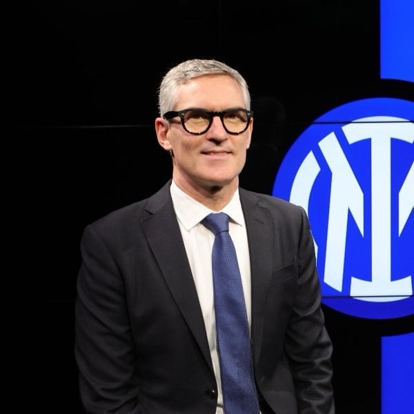 [Inter Xtra] Inter Corporate CEO, Alessandro Antonello:  “Long discussion, we’ve been asking for authorization for a new stadium for 5 years now. There’s disappointment because we still don’t see a final outcome. So we’re carrying forward with our alternative plan.” @marifcinter