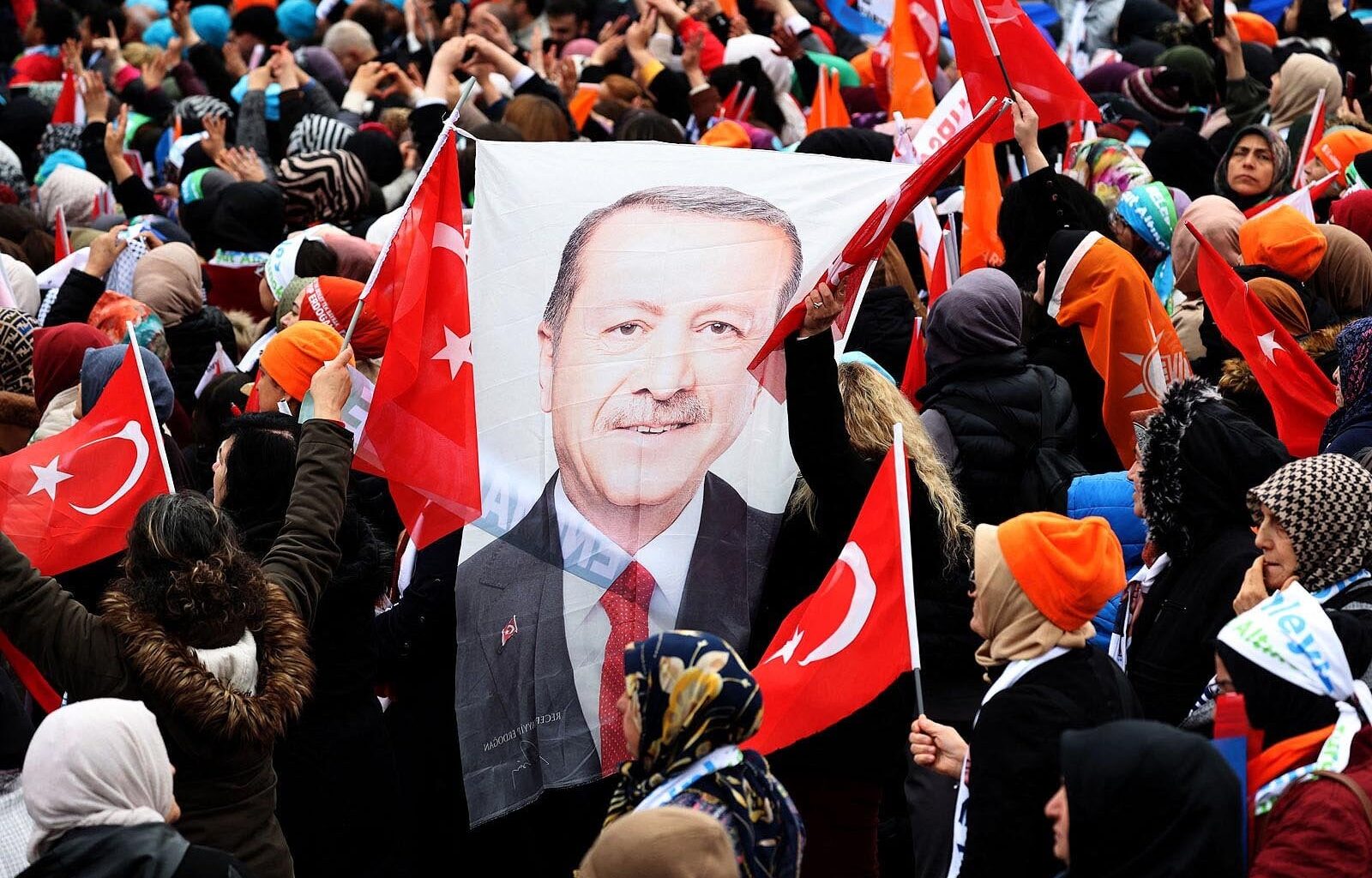 Élections en Turquie : Erdoğan, quoi après la raclée ?