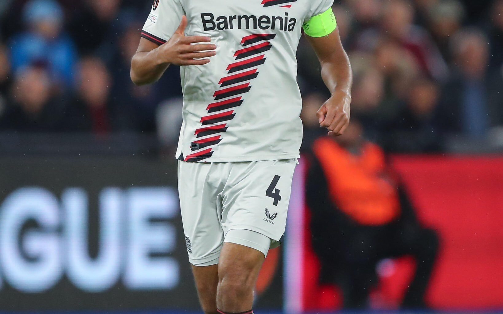 Florian Plettenberg: Bayern mit großem Interesse an Jonathan Tah, erste Gespräche sollen bereits stattgefunden haben