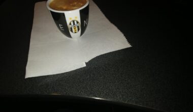 I'm looking for a Juve mug set