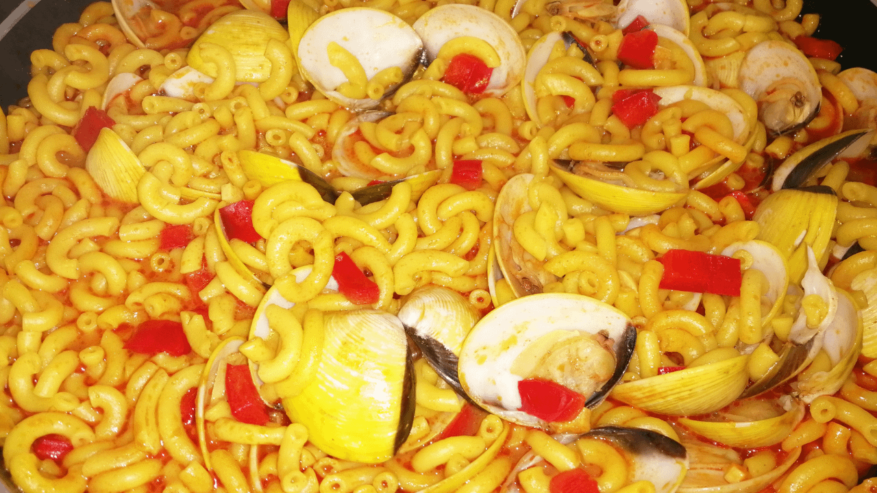 Noodles With Clams Cooked in 30 Minutes