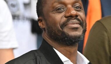 Ben Manga ist Schalkes Wunschlösung für den Posten des Sportdirektors!  Grundvoraussetzung für Mangas Zusage dürfte der Klassenerhalt sein.