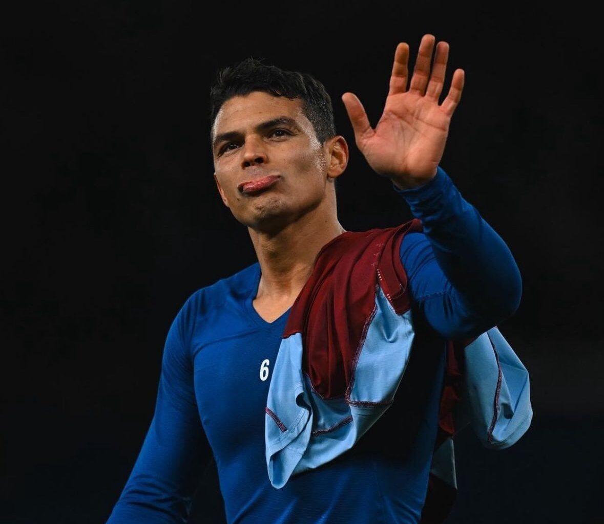 Thiago Silva: “My four years here were very good. It's rare to see players in a high level in Premier League at 39 years of age”.