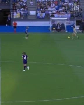 Real Madrid [4] - 0 Granada | Signe Bruun 66' (Olga assist)