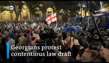 Pro-EU protesters clash with riot police in Tbilisi | DW News