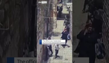Police officer stabbed from behind in Jerusalem