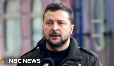 Ukraine says it foiled Russian plot to assassinate President Zelenskyy