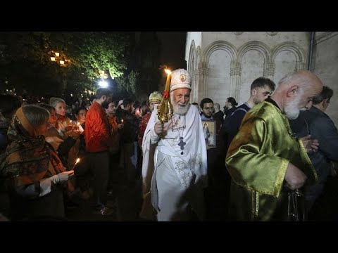 Les chrétiens orthodoxes célèbrent Pâques
