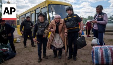 Vovchansk residents escape shelling as Russian troops advance on Ukrainian town