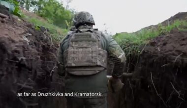 Ukrainian soldiers battle Russian forces in effort to halt their advance on Chasiv Yar