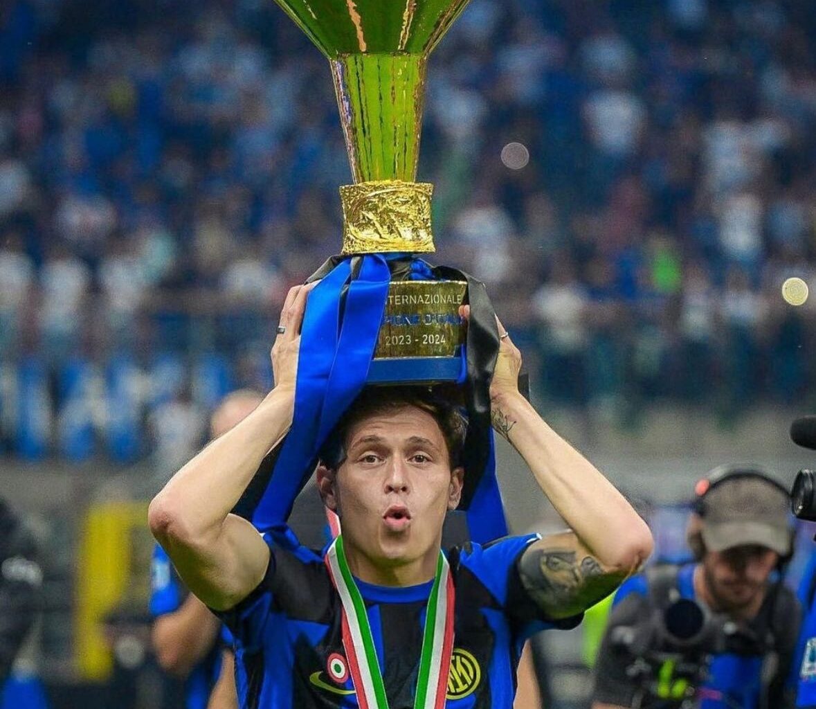 Fabrizio Romano on x: ⚫️🔵🇮🇹 Not only Lautaro Martínez. Inter have also agreed on every detail of new deal for Nicoló Barella.  It will be valid until June 2029 with salary increase, just waiting on club’s formal announcement.