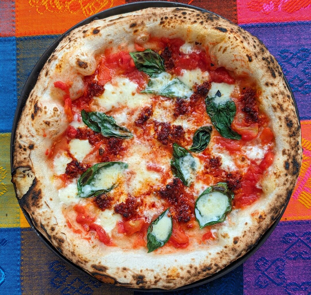 Margherita with nduja