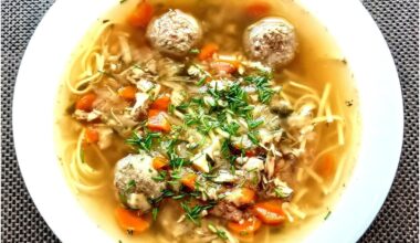 Strong broth soup from a slow cooker with liver dumplings, beef goulash, 2 types of dumplings and, for Mother's Day, a cottage cheese cake with forest fruits and almonds and canapés with ciabajka (cold smoke dried sausage) 😋 Everything was very good 🍻