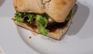 Burger au Saint-Nectaire