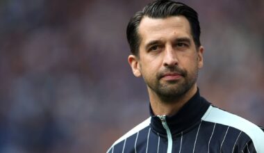 HSV-Boss Boldt attackiert im Fall Vušković Anti-Doping-Agenturen: "Wenn man den Jungen dort sitzen sieht, geht es einem unter die Haut. Wenn das einzige Argument der Anti-Dopingagentur ist, dass sie recht haben und nie einen Fehler machen, dann ist das an Arroganz nicht zu überbieten."