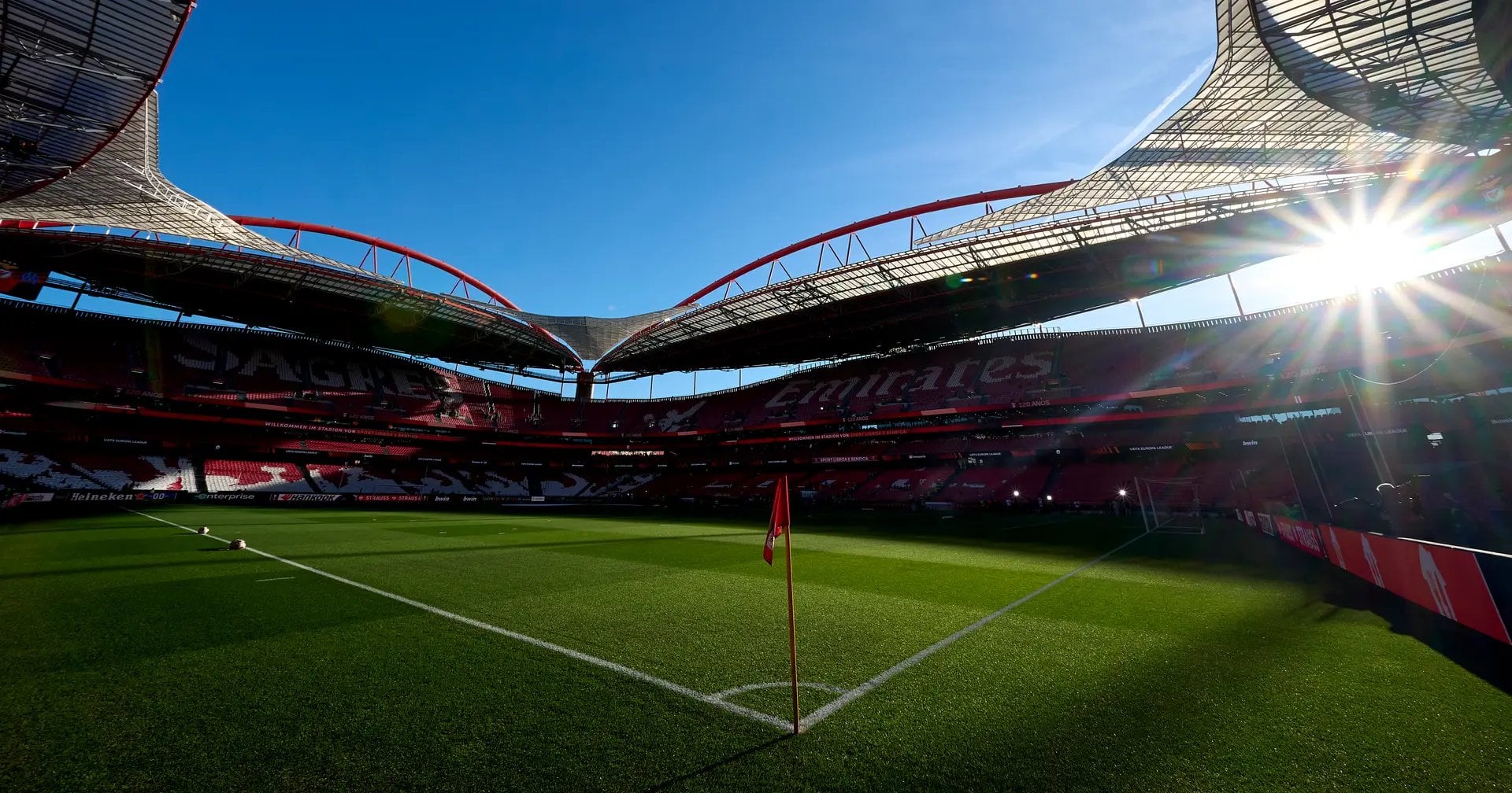Benfica gastou €70 milhões na última década em futebolistas que mal jogaram, mais do que Sporting e Porto juntos