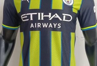New kit, ?Dickov 99 on the back