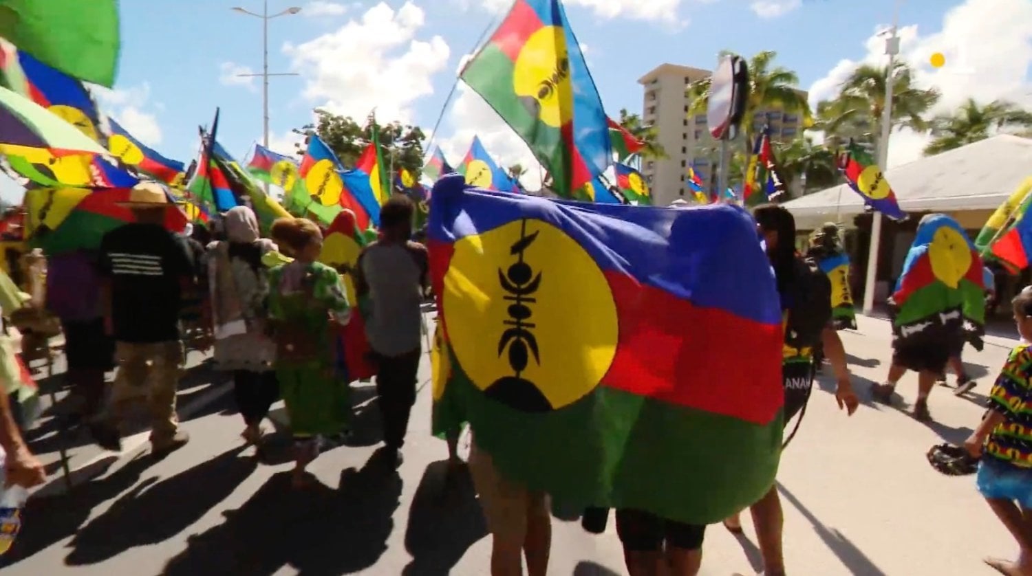 État d'urgence, armée, réseaux sociaux coupés : face à la répression coloniale, soutien au peuple kanak !