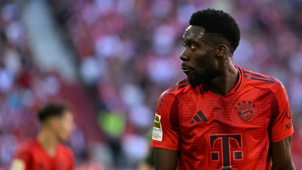 Kompany's first project at Bayern is to create clarity in the case of Davies. FCB wants to know whether he will extend his contract. The problem is that Davies is not accepting Bayern's final offer (around €13m) and wants to move to the category of the top earners (€20m), which the club won't pay.