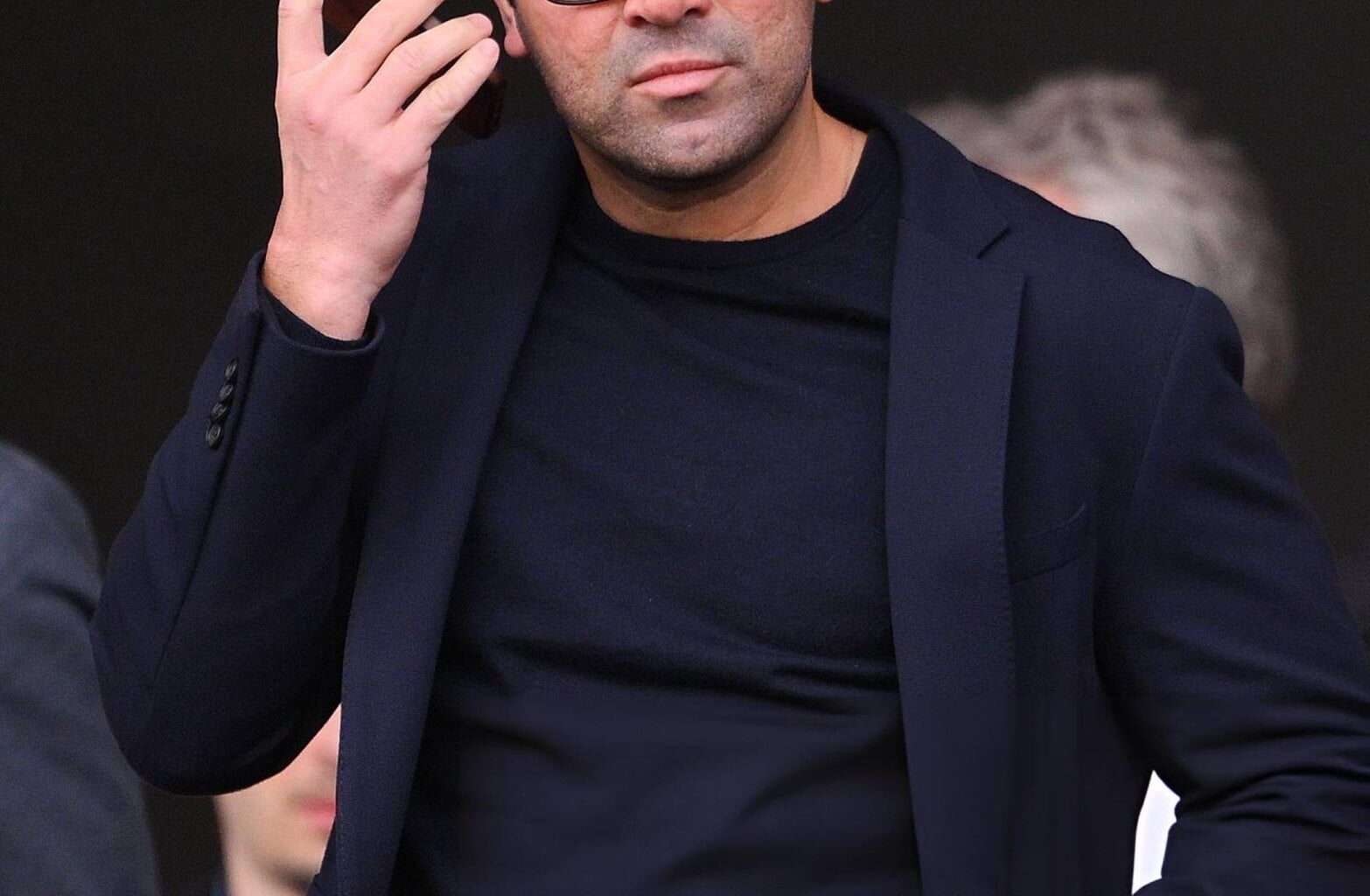 Deco will be creating a report and will highlight the pros and cons of this season. The report will then be forwarded to the management. It is after this stage they will make a final decision on Xavi. [@ffpolo]