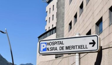 La víctima d'agressió sexual va acudir a l'hospital perquè va despertar-se nua i sense recordar la nit passada