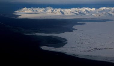 Un morceau de terre sur un archipel stratégique de l'Arctique est à vendre, suscitant l’intérêt de la Chine