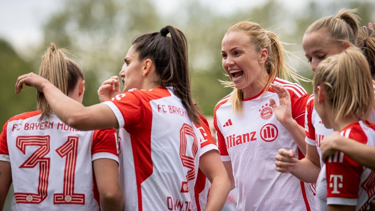 Fußball-Bundesliga der Frauen: FC Bayern verteidigt Titel
