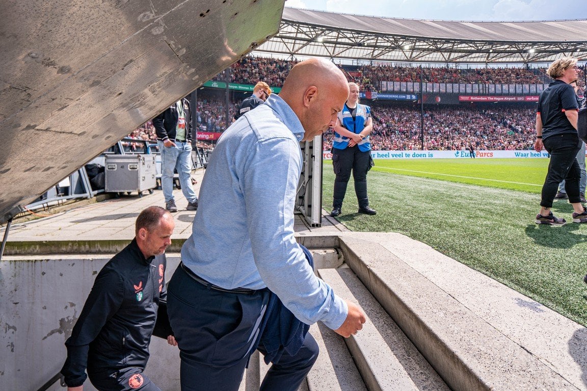 Slot says goodbye to Feyenoord with 4-0 win against Excelsior, sending them to relegation play-offs