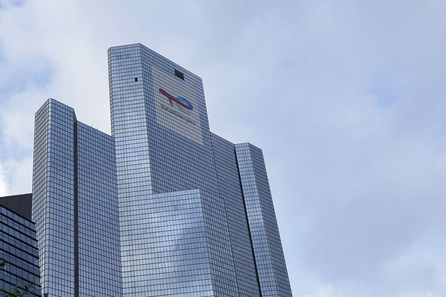 Ces jeunes diplômés « fiers » de travailler chez TotalEnergies