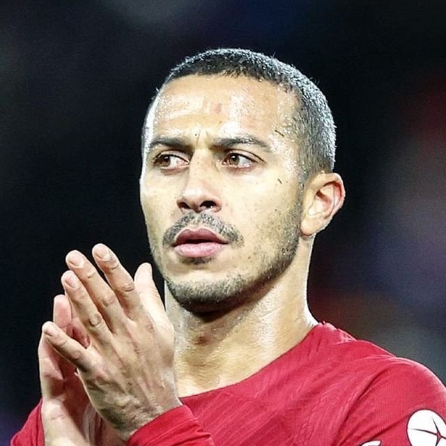 Fabrizio Romano on Instagram: "𝐁𝐑𝐄𝐀𝐊𝐈𝐍𝐆: Thiago Alcantara leaves Liverpool at the end of the season as 𝐟𝐫𝐞𝐞 𝐚𝐠𝐞𝐧𝐭