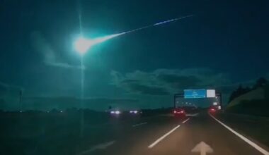 Meteorite illuminates night sky in Portugal.