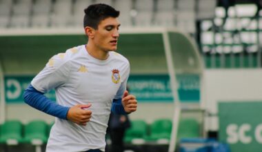 João Costa deixa o Alverca e vai ser reforço do Santa Clara