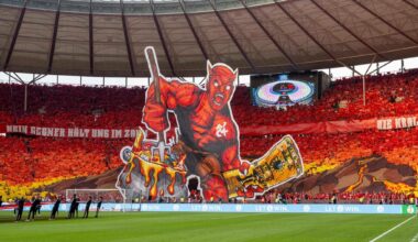 [BILD] Über 1000 Stunden Arbeit steckte die Fanszene in die Pokal-Choreo. Der preisliche Aufwand liegt bei knapp 100.000 Euro.