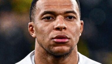 [Fabrizio Romano] 🚨⚪️ Real Madrid final plan to formally complete and announce Kylian Mbappé deal before the Euros won’t be and can’t be limited by PSG.

Despite PSG contract expiring in June, Mbappé can be announced before Euro 2024.

Real are currently fully focused on Wembley.

⏳🧨