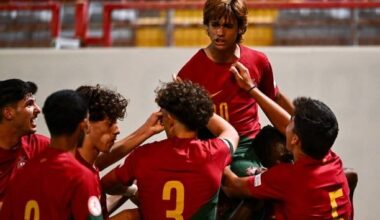 Seleção sub-17 arrasa no Europeu e está perto dos 'quartos'