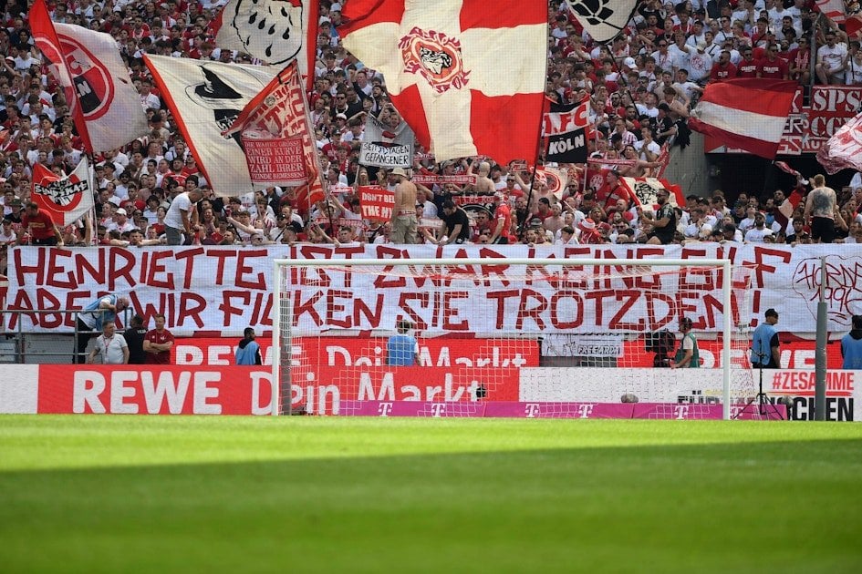 "Henriette ist zwar keine GILF, aber wir ficken sie trotzdem": Fans diffamieren Köln-OB Reker - FC-Boss Keller verurteilt Geschmacklos-Plakat