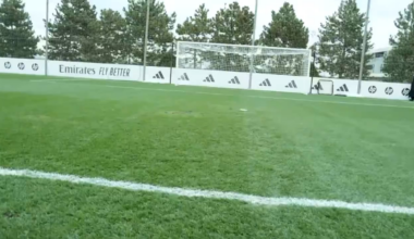 Unseen footage of Courtois’ ACL injury and the players’ reactions