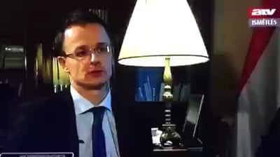 "Ezt ki monda?
-Ön.
-Jaaa."